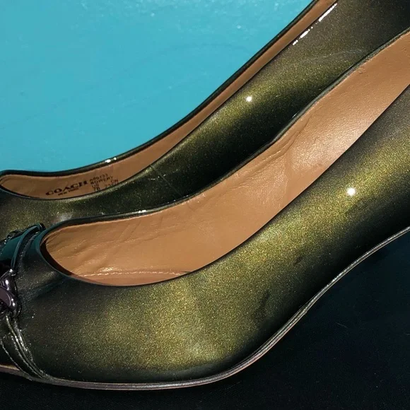 Coach Bowery heel Olive Green with Black Toe Cap - Picture 2 of 7